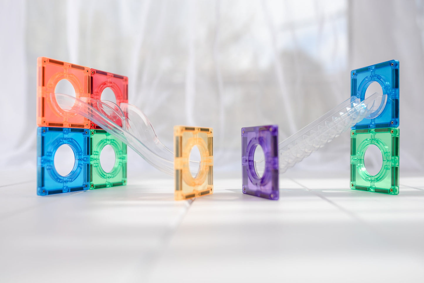 Colorful transparent geometric blocks