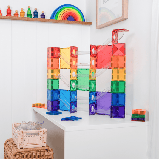 Colorful magnetic building blocks
