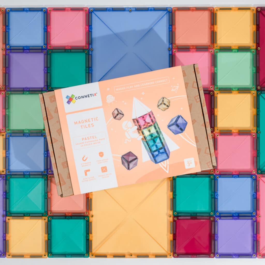 Colorful magnetic tiles with a packaging guide
