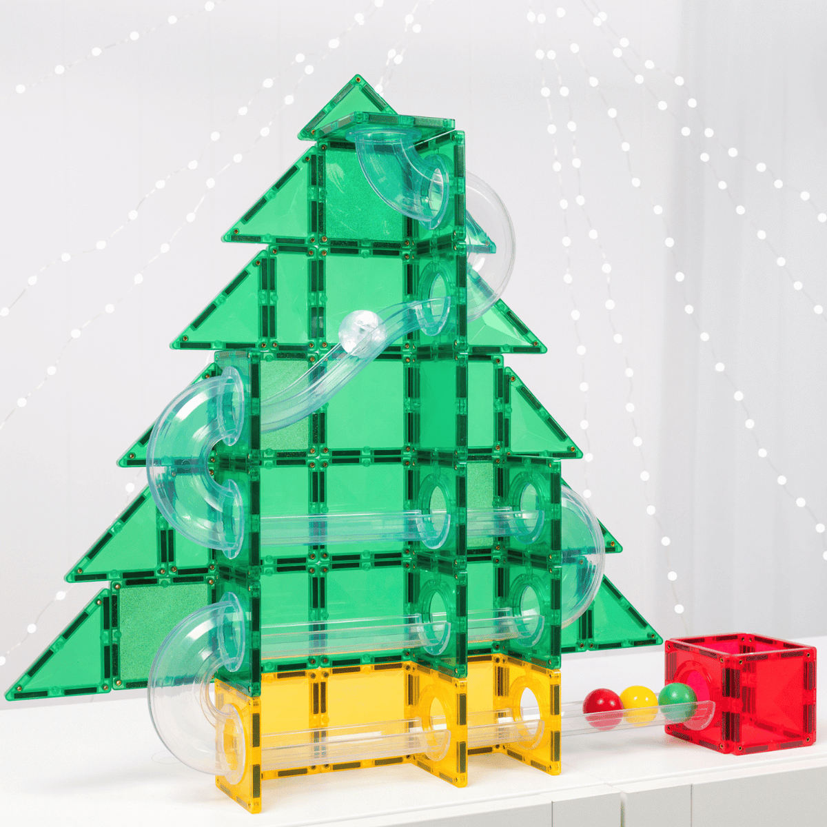 Magnetic tile Christmas tree building activity with Connetix festive set