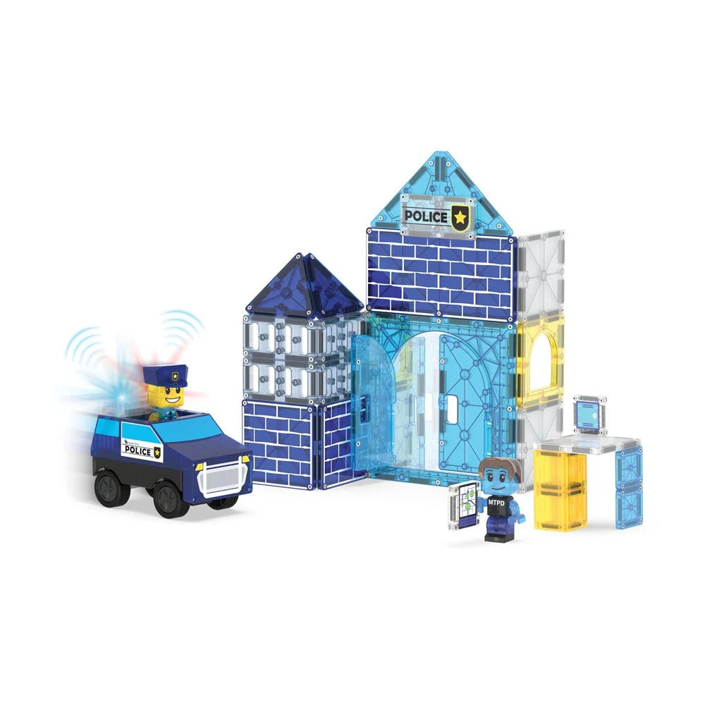 Toy set with a police station and police car 